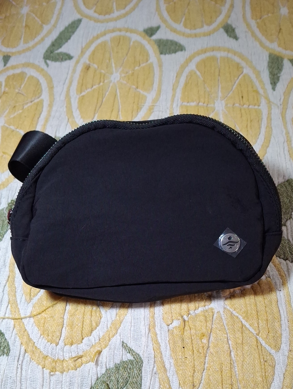 Halara Black Travel Pouch - Compact Everyday Organizer